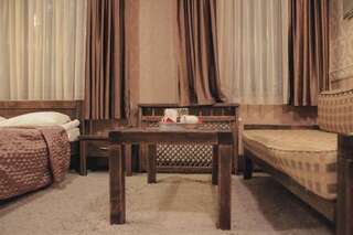 Отель Артотель Мини-Отель Буковель Улучшенный полулюкс-3