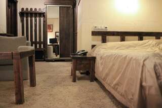 Отель Артотель Мини-Отель Буковель Улучшенный полулюкс-11